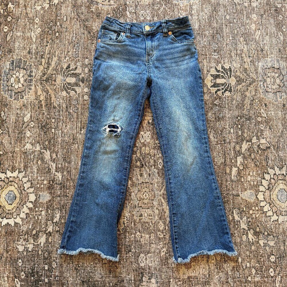 Girl's Cat & Jack Flare Jeans. • size 7